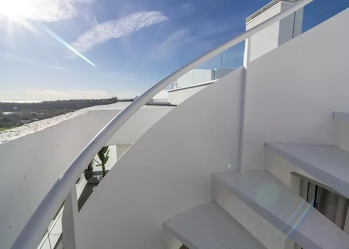 Lm1.2b- Exclusive 2 Bedroom In Le Mirage Apartment *